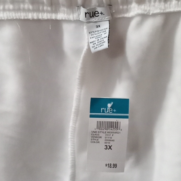 New Women's Plus Size Shorts W/ Elastic Tie String Waist (Forever Love message) - Picture 10 of 10